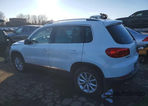 2017 Volkswagen Tiguan Wolfsburg from USA, damaged, VIN WVGSV7AX9HW500225